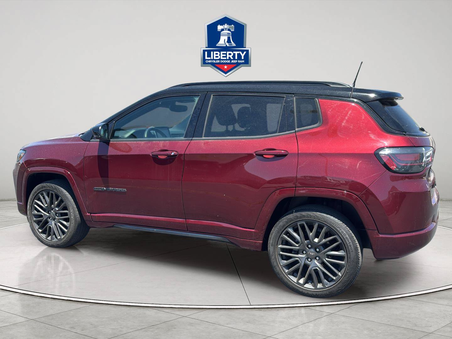 Certified 2022 Jeep Compass High Altitude AWD/4WD image 6