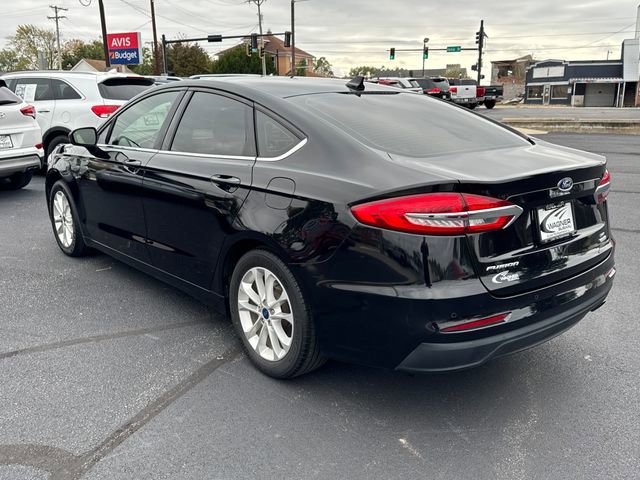 Used 2019 Ford Fusion SE image 6