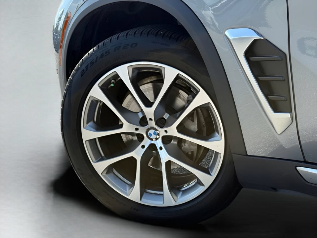 Certified 2024 BMW X5 sDrive40i w/ Premium Package RWD image 24