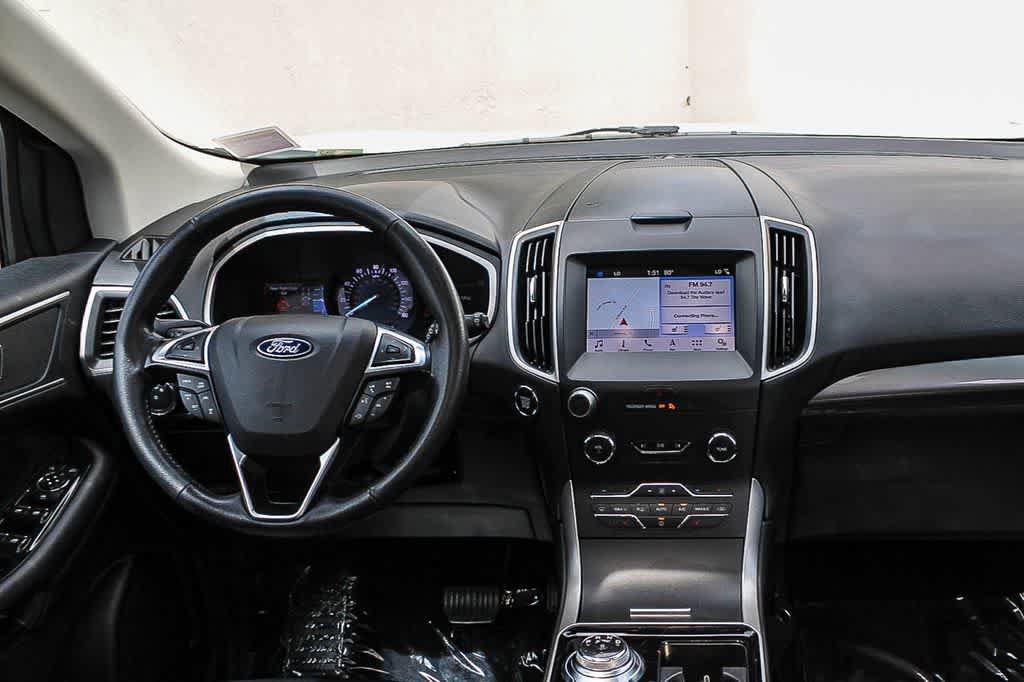 Used 2019 Ford Edge SEL w/ Equipment Group 201A FWD image 11