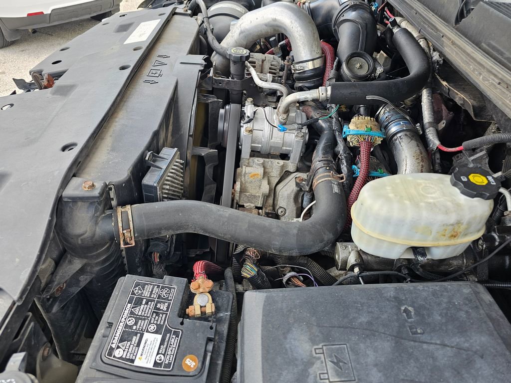 Used 2008 Chevrolet Silverado 2500 LTZ w/ Suspension Package, Off-Road AWD/4WD image 10