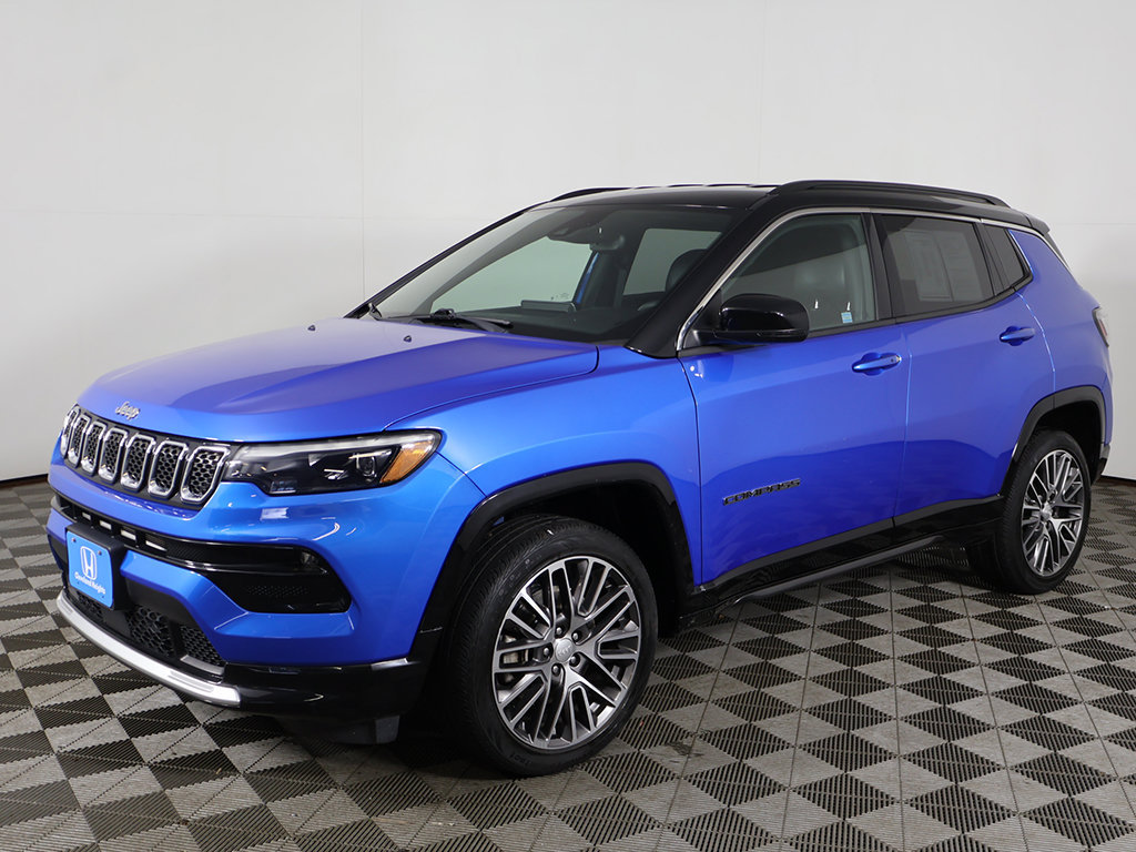 Used 2023 Jeep Compass Limited w/ Elite Group AWD/4WD image 7