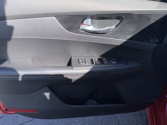 Used 2022 Kia Forte GT image 10