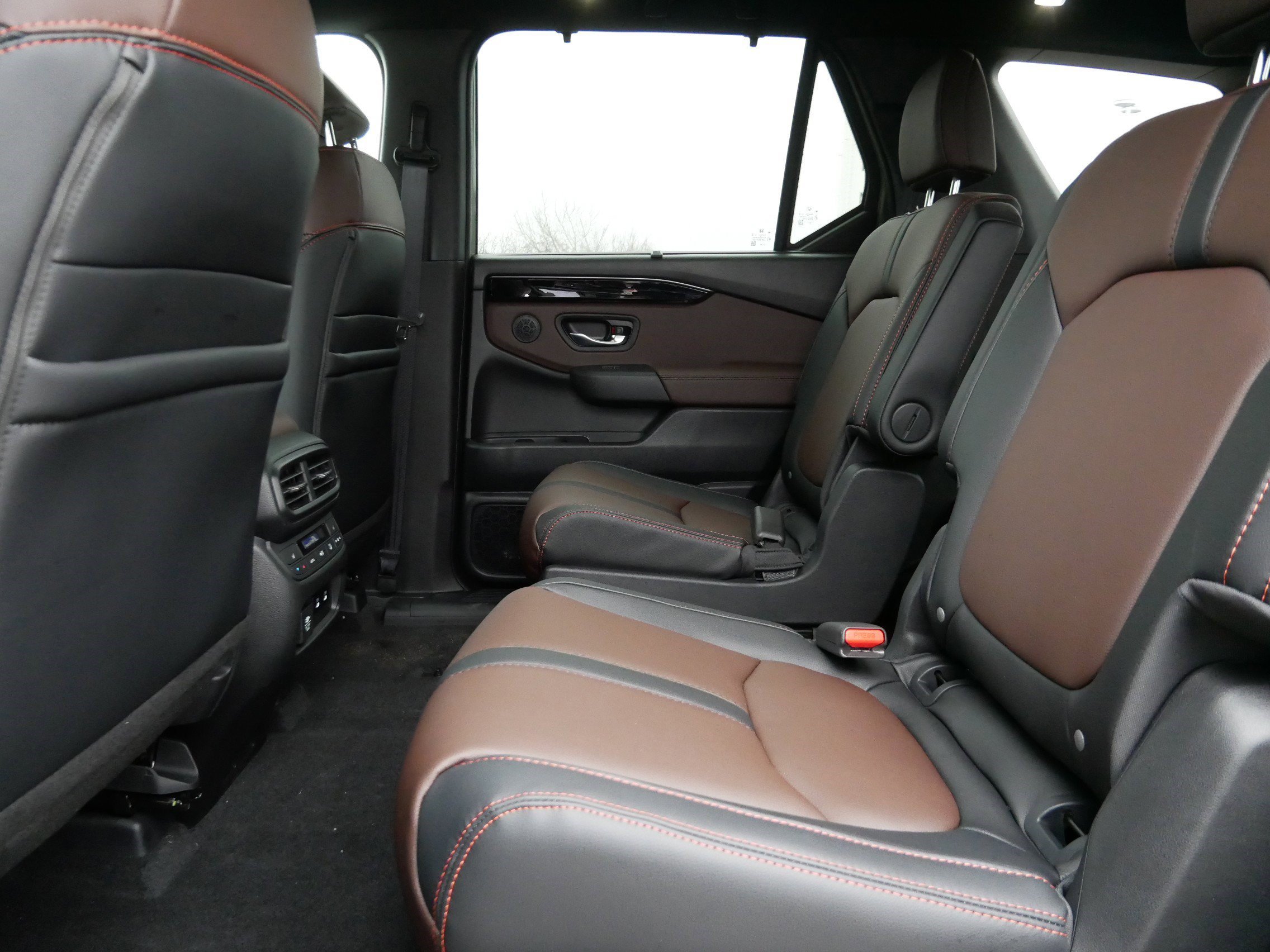 New 2026 Honda Pilot TrailSport image 12