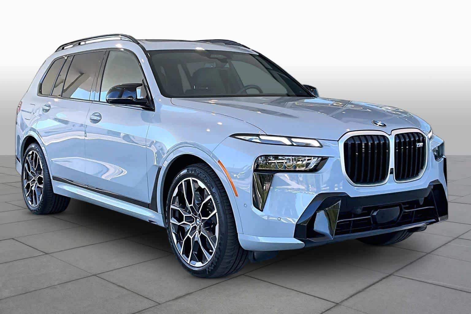 Used 2026 BMW X7 M60i AWD/4WD image 2