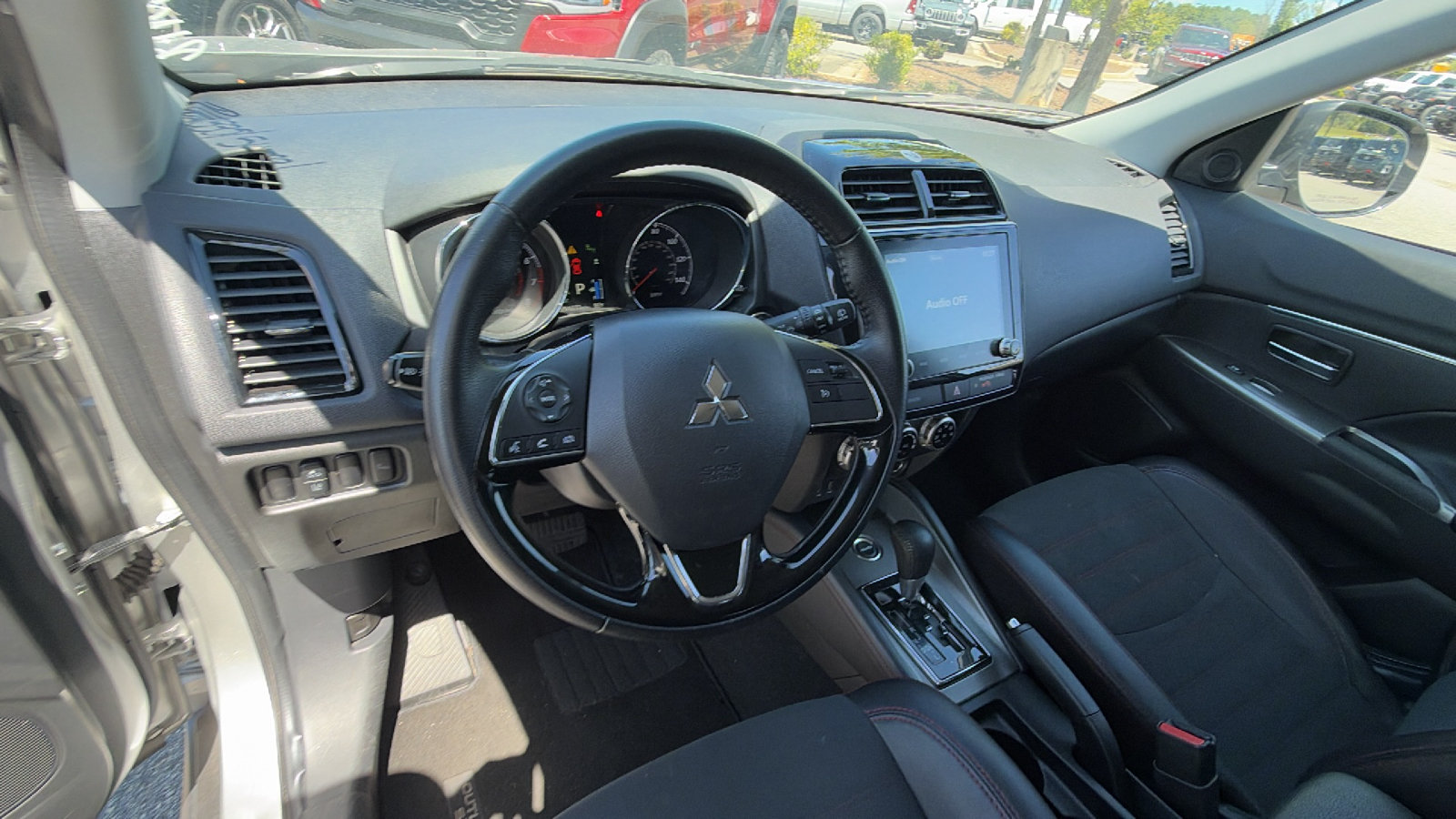 Used 2024 Mitsubishi Outlander Sport AWD image 24
