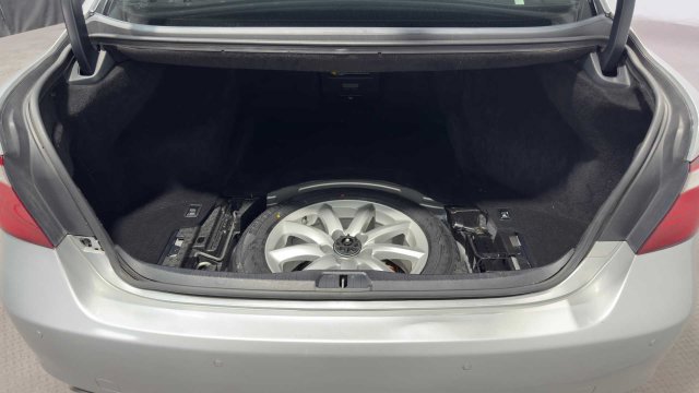 Used 2007 Lexus LS 460 RWD image 34