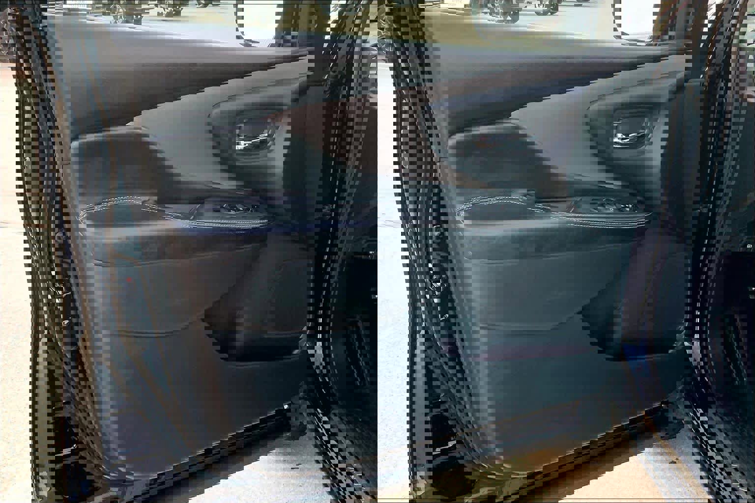 Used 2023 Nissan Murano SV image 20