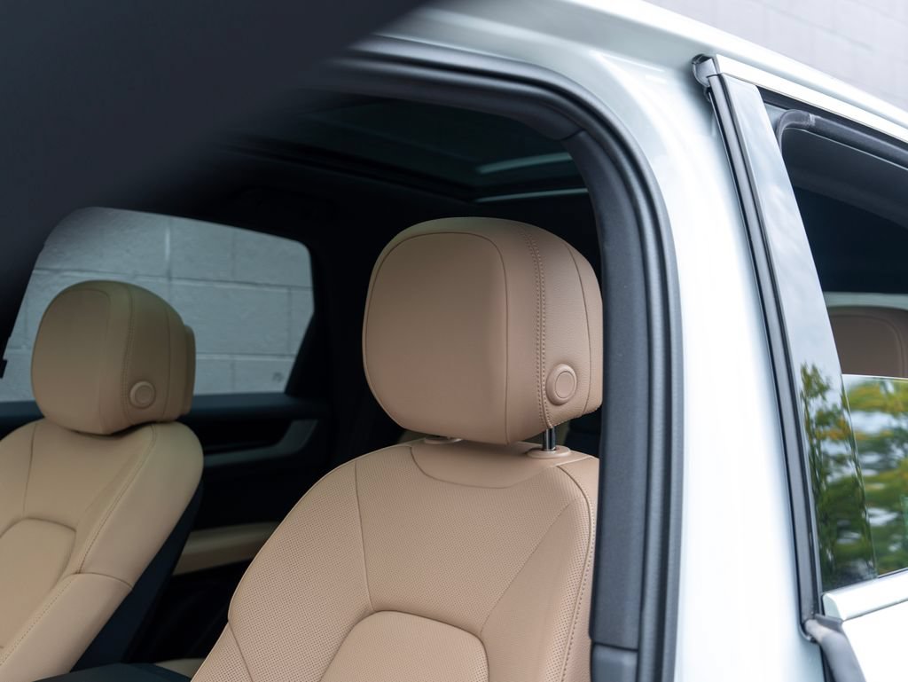 New 2026 Porsche Cayenne AWD/4WD image 19