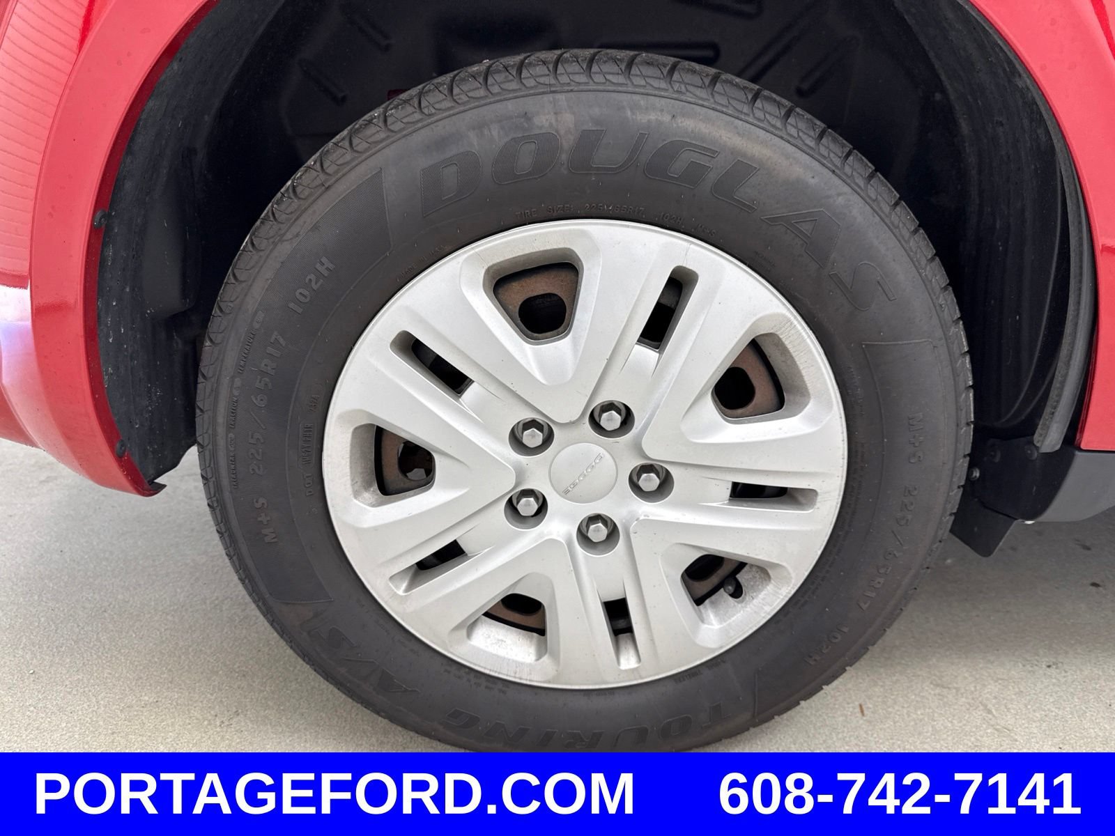 Used 2019 Dodge Journey SE FWD image 43