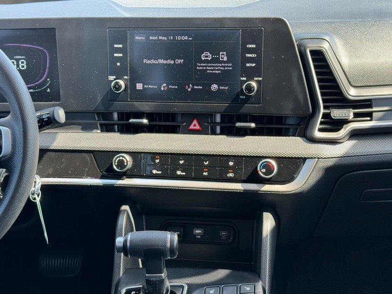 Used 2023 Kia Sportage LX AWD/4WD image 13