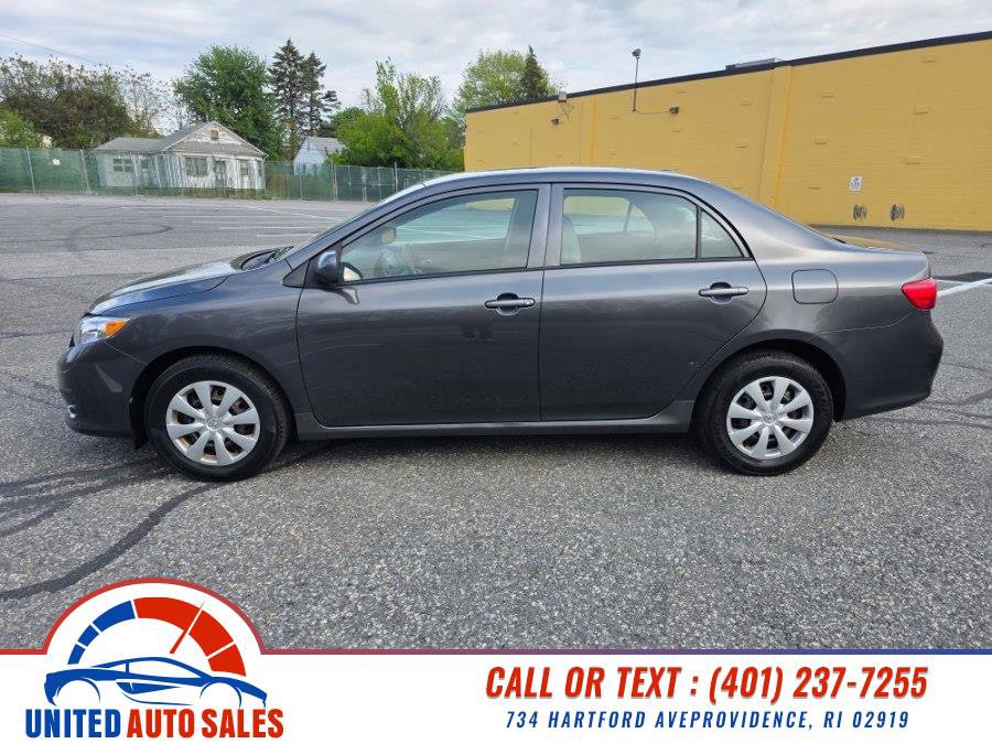 Used 2010 Toyota Corolla LE FWD image 2