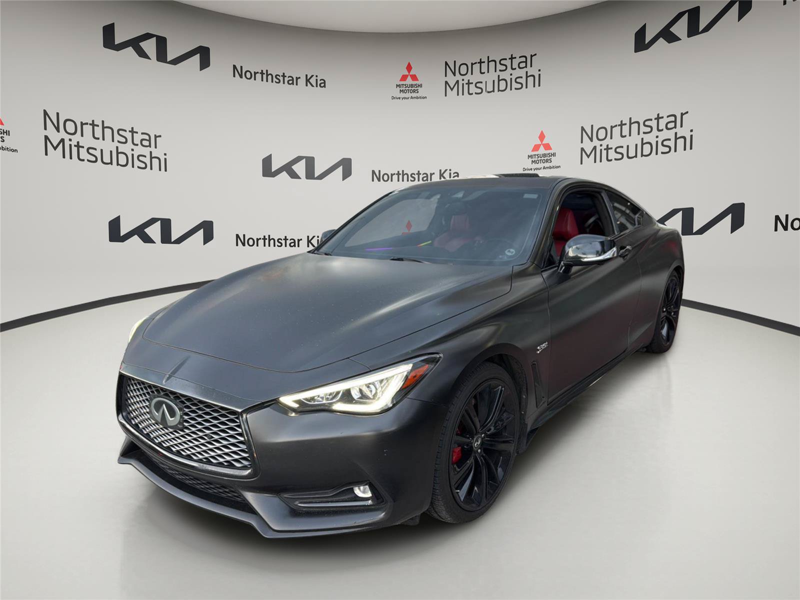 Used 2018 INFINITI Q60 Red Sport 400 AWD/4WD image 8