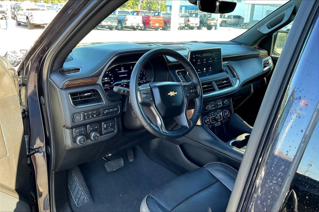 Used 2023 Chevrolet Tahoe High Country AWD/4WD image 24