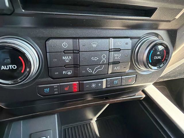 Used 2017 Ford F350 Platinum w/ Platinum Ultimate Package AWD/4WD image 19