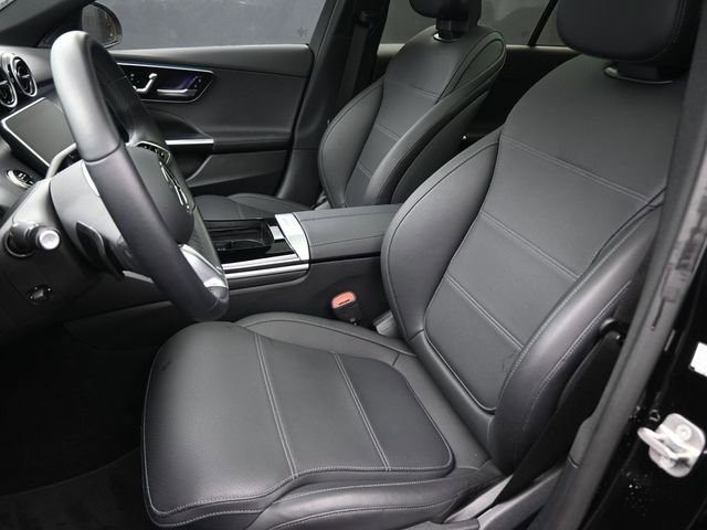 New 2025 Mercedes-Benz C 300 Sedan image 2