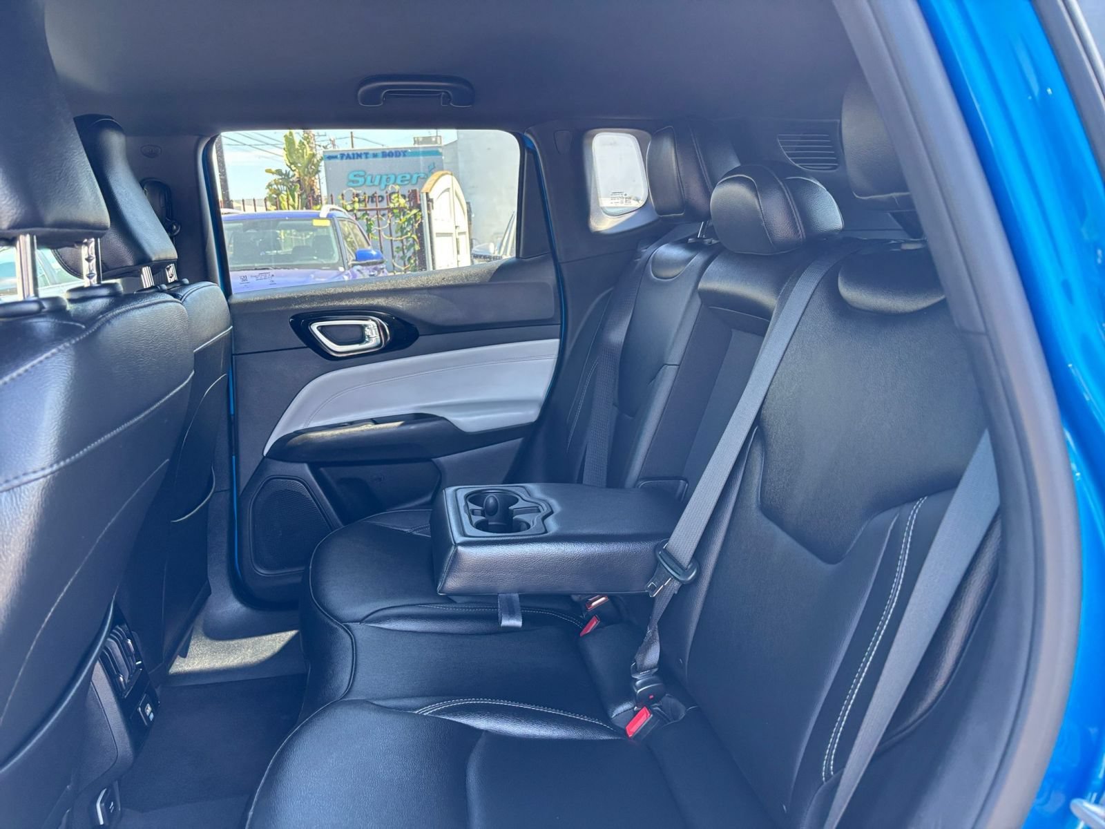 Used 2025 Jeep Compass Limited AWD/4WD image 22