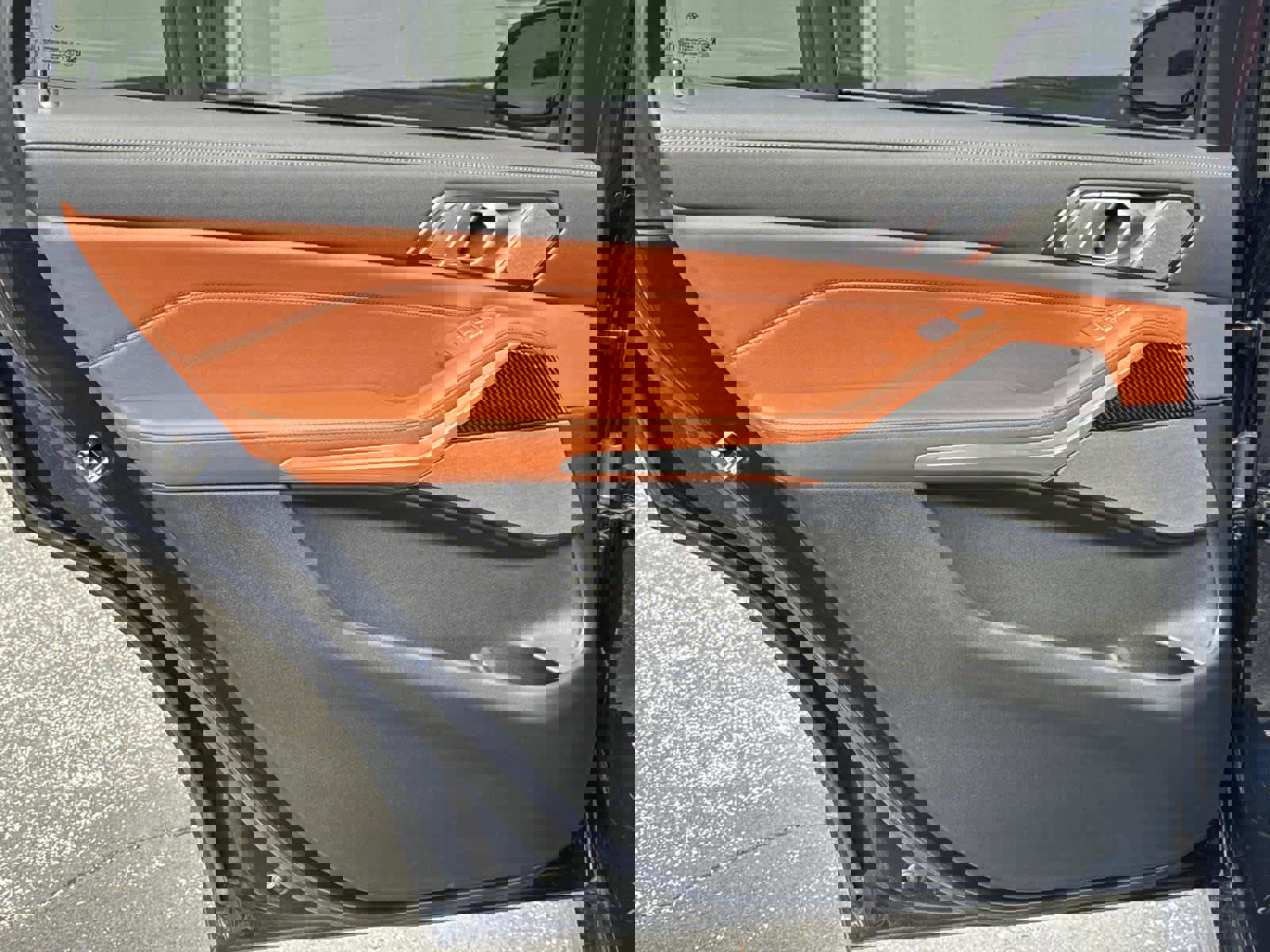 Used 2024 BMW X7 M60i w/ Executive Package image 13