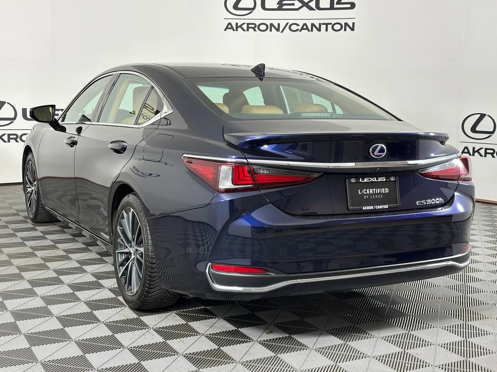 Used 2022 Lexus ES 300h w/ Premium Package FWD image 10
