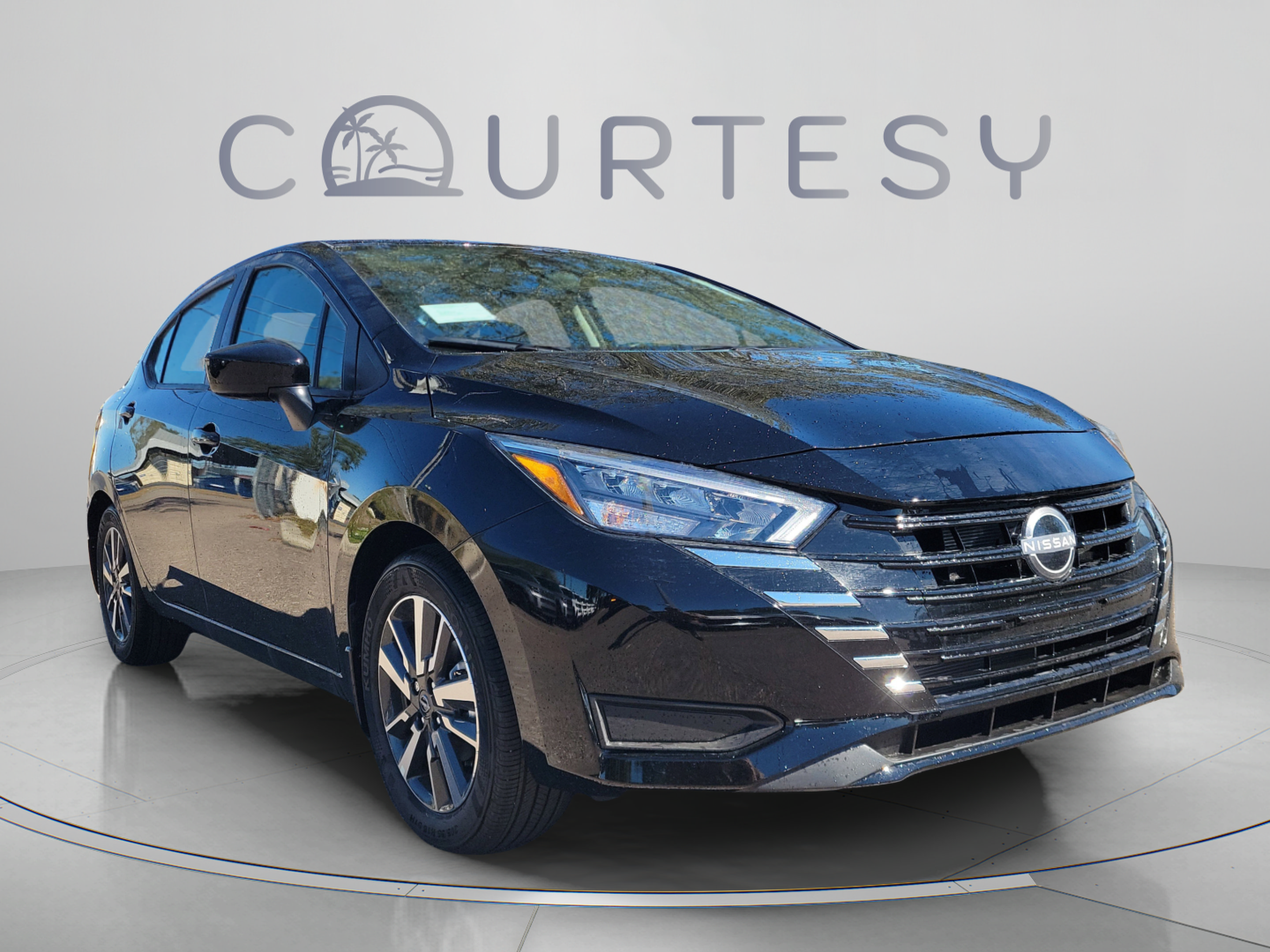 Certified 2025 Nissan Versa SV w/ Trunk Package FWD image 7