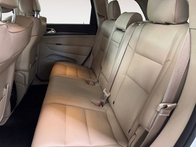 Used 2016 Jeep Grand Cherokee Laredo w/ Quick Order Package 23E AWD/4WD image 21