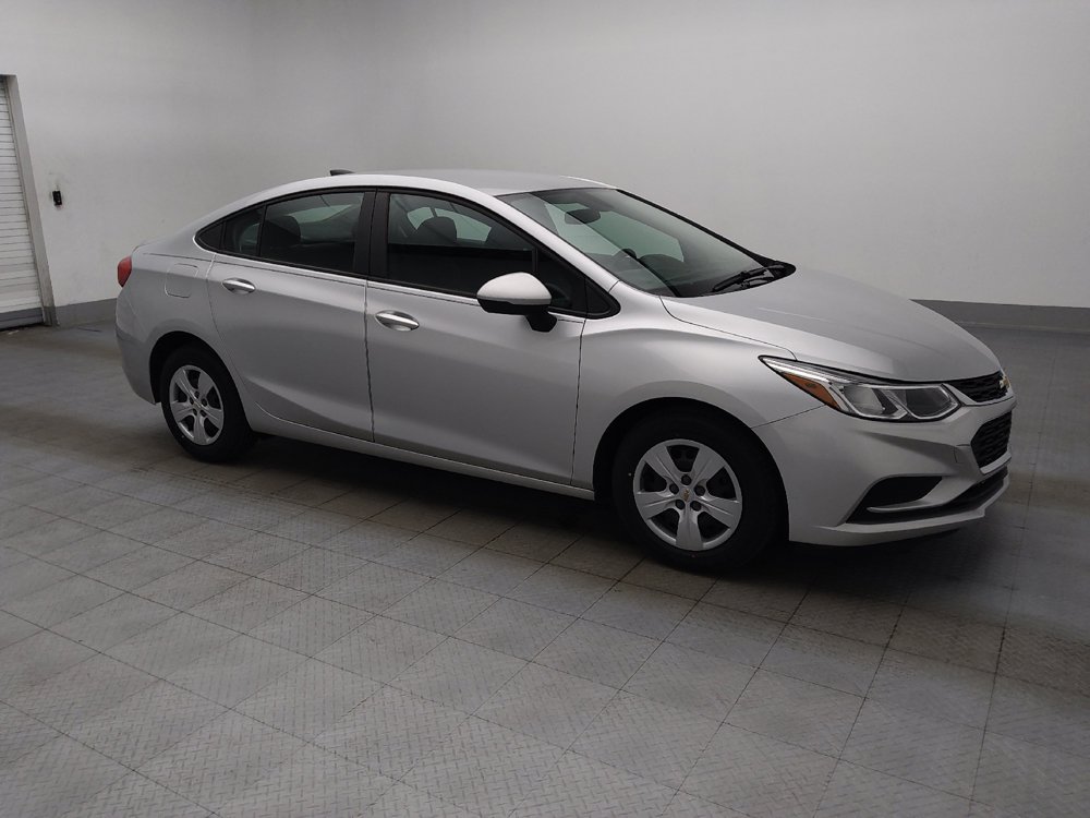 Used 2018 Chevrolet Cruze LS FWD image 11