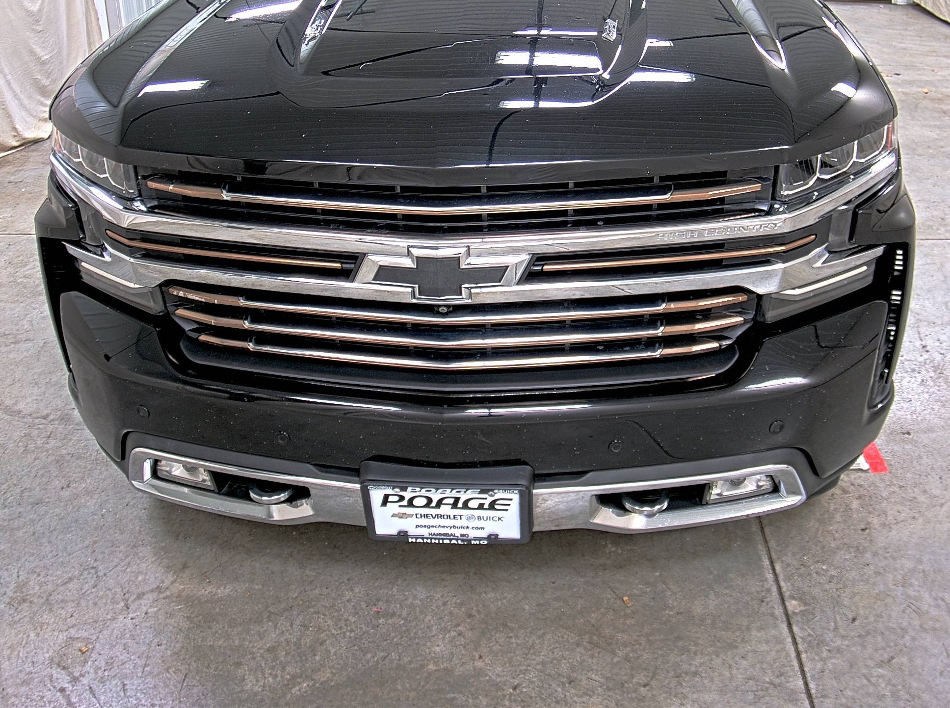 Used 2021 Chevrolet Silverado 1500 High Country w/ Technology Package image 16