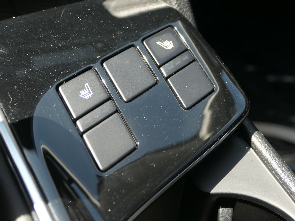 Used 2023 Kia Sportage EX FWD image 21
