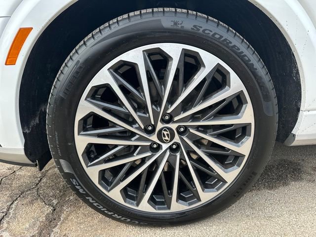 Used 2026 Hyundai Palisade Calligraphy image 11