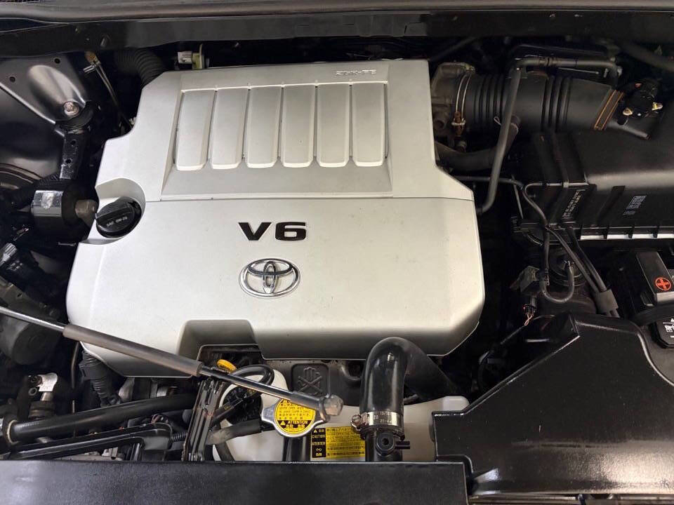 Used 2012 Toyota Highlander Limited w/ Tow Pkg image 32