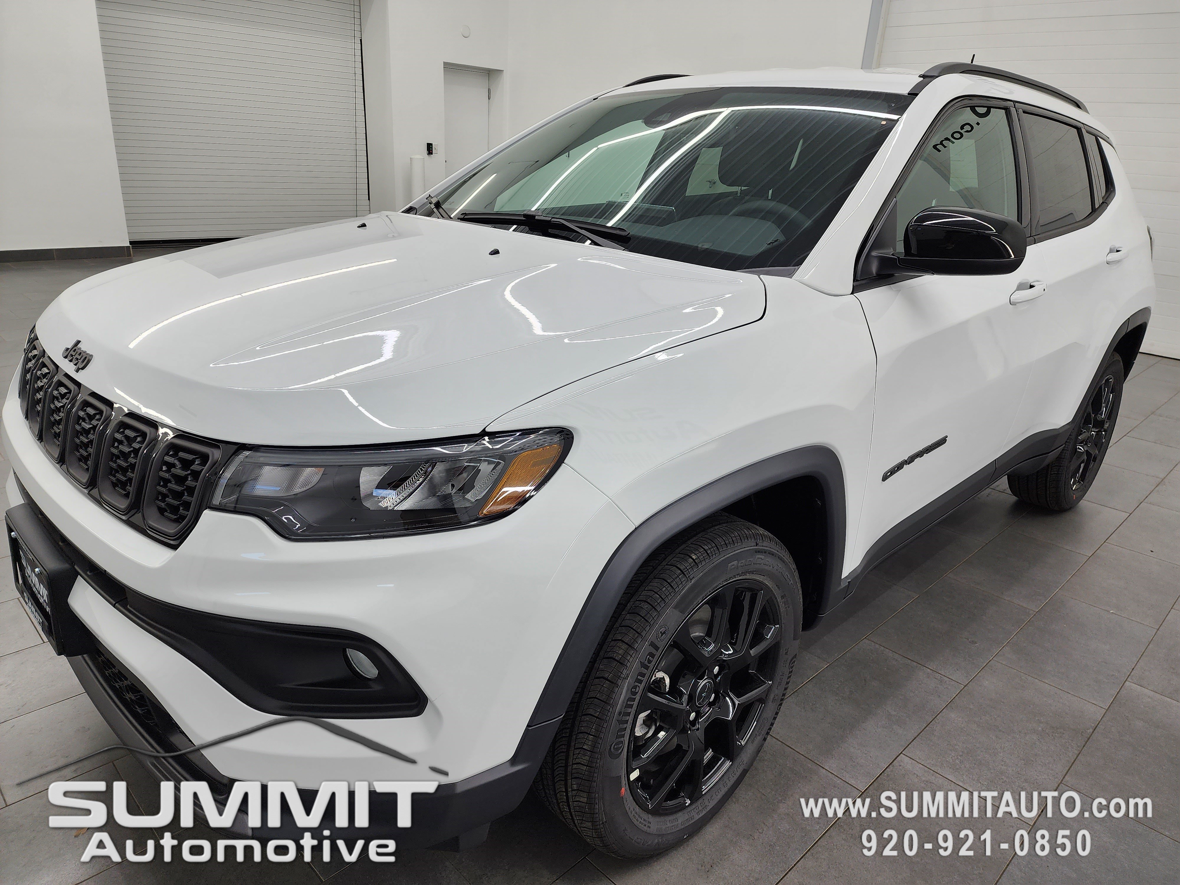 New 2026 Jeep Compass Latitude AWD/4WD image 7