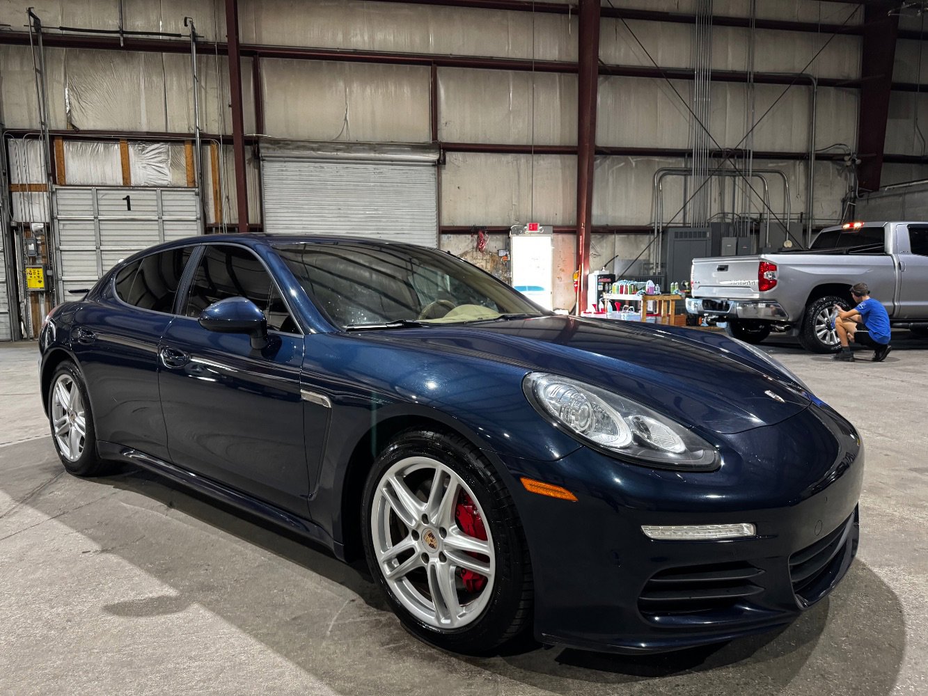 Used 2014 Porsche Panamera 4 AWD/4WD image 2