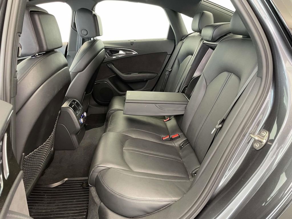 Used 2018 Audi S6 Premium Plus w/ Comfort Seating Package image 19