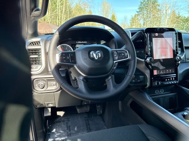 New 2026 RAM 2500 Big Horn AWD/4WD image 17
