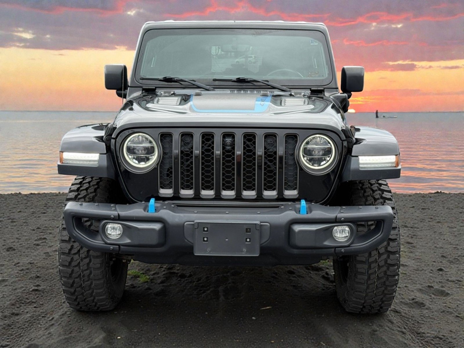 Used 2021 Jeep Wrangler Unlimited Rubicon 4xe w/ Steel Bumper Group image 3