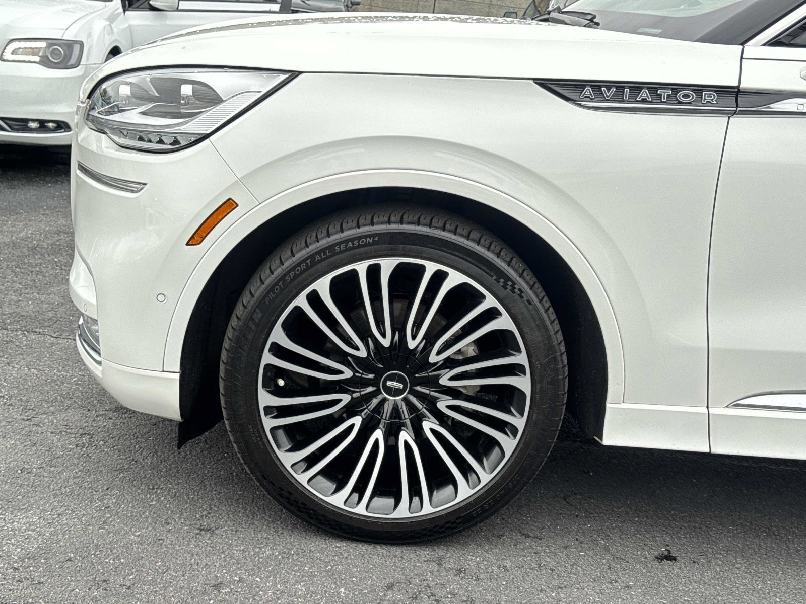 Used 2020 Lincoln Aviator Black Label w/ Dynamic Handling Package image 30