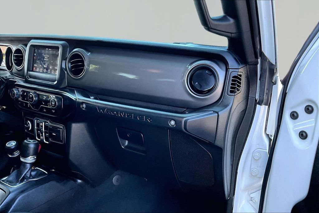 Used 2022 Jeep Wrangler Unlimited Sport AWD/4WD image 18