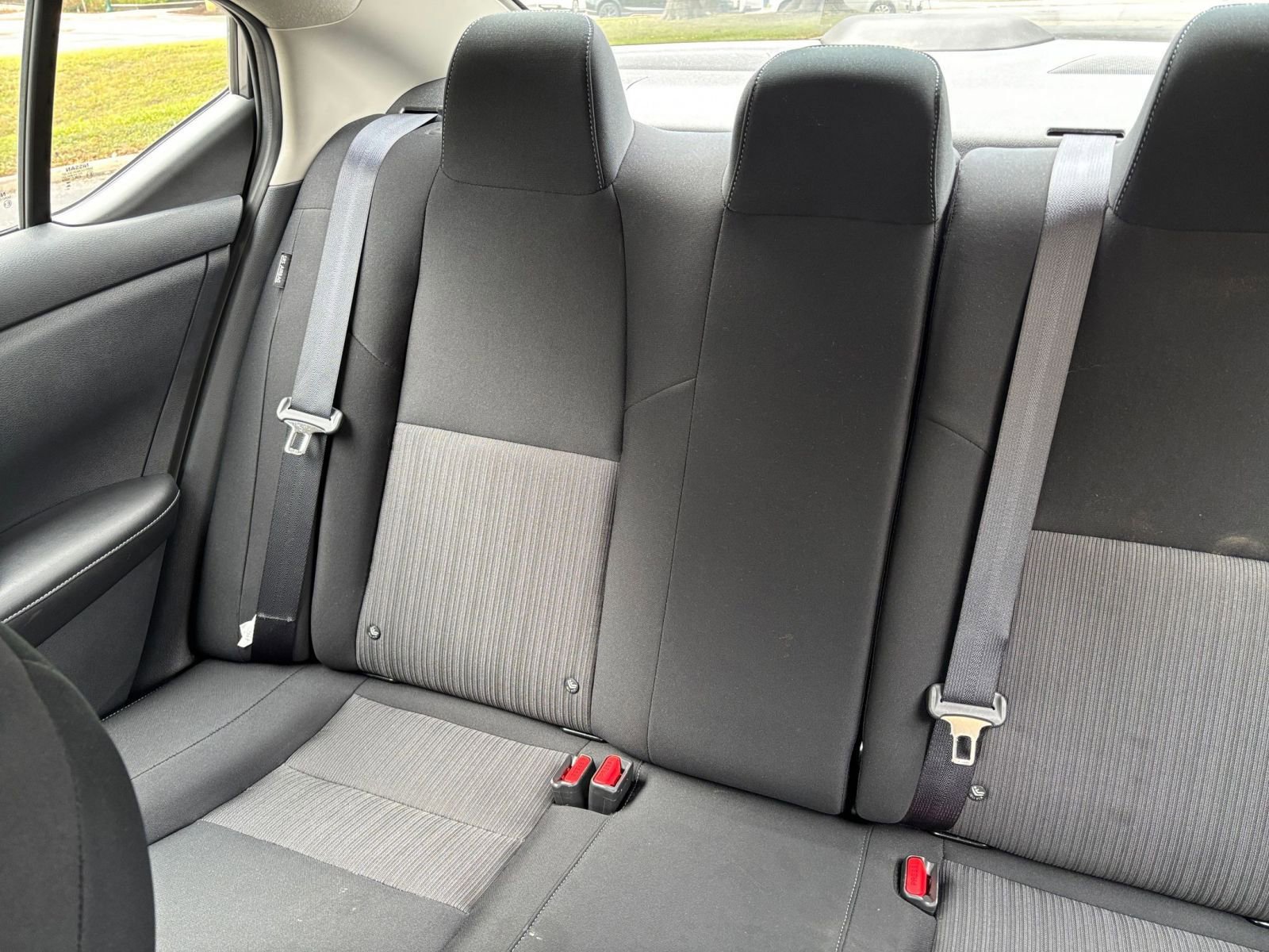 Used 2025 Nissan Sentra SV image 33