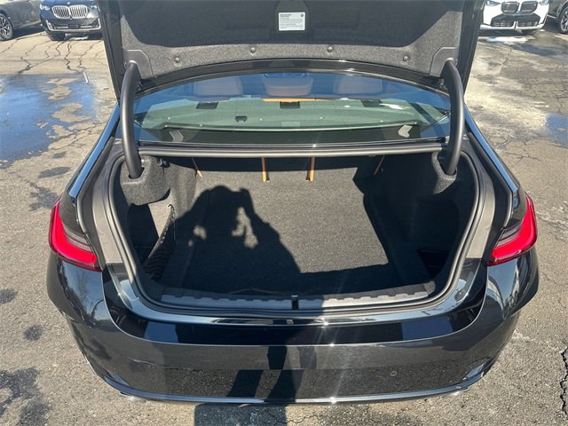 Used 2024 BMW 330i xDrive Sedan w/ Premium Package image 36