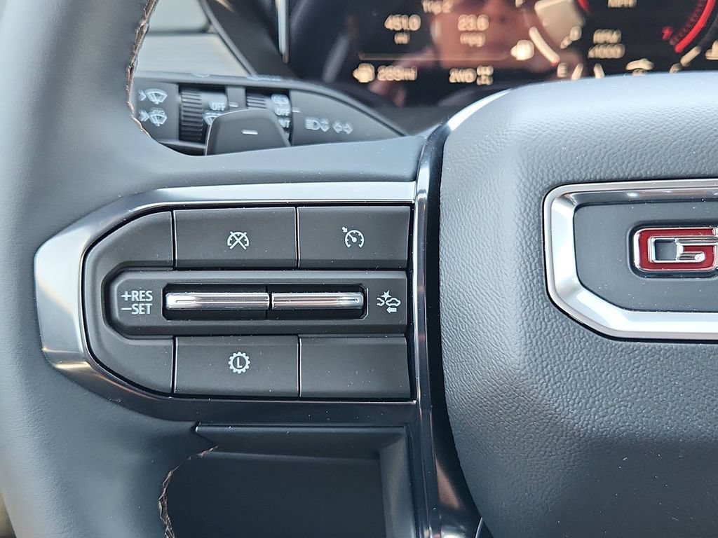 New 2026 GMC Acadia AT4 w/ Luxury Package AWD/4WD image 13