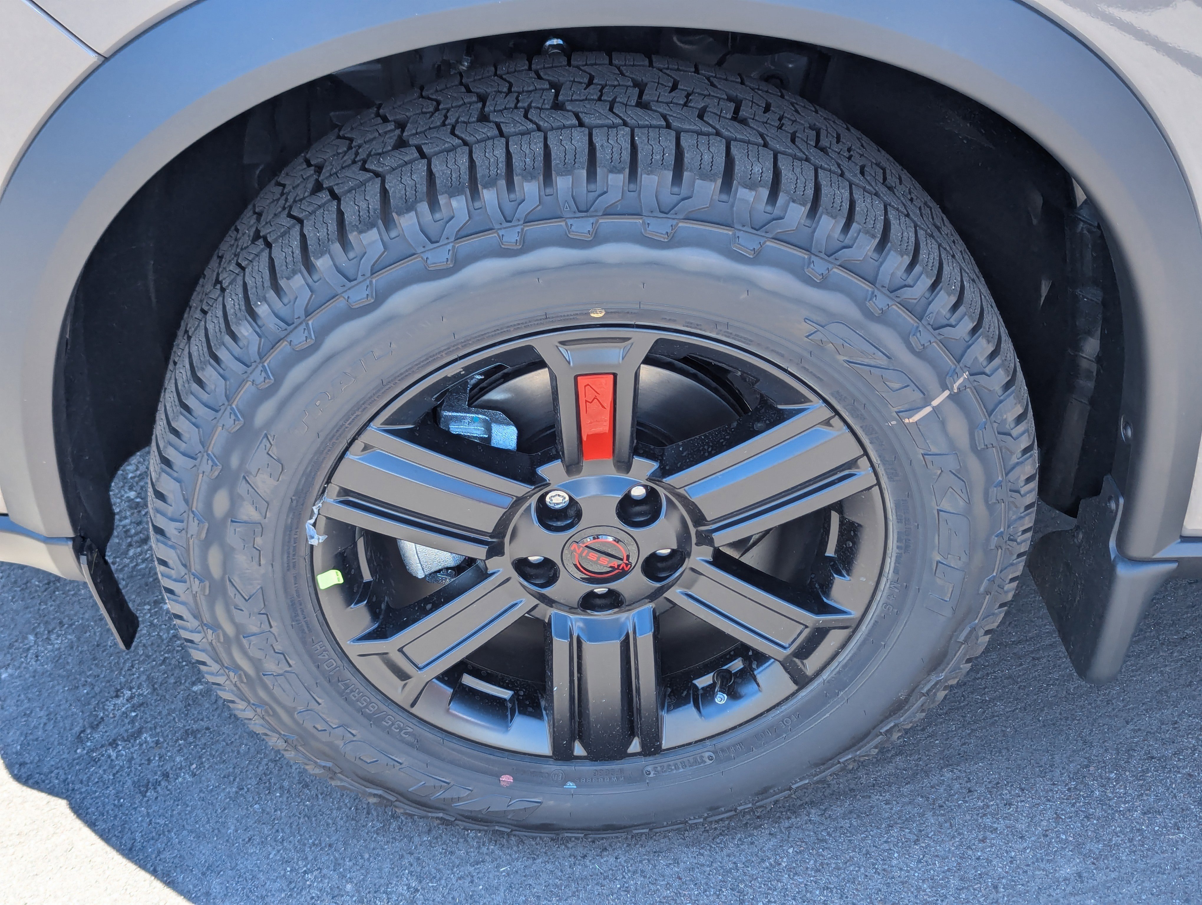 New 2026 Nissan Rogue SV image 7