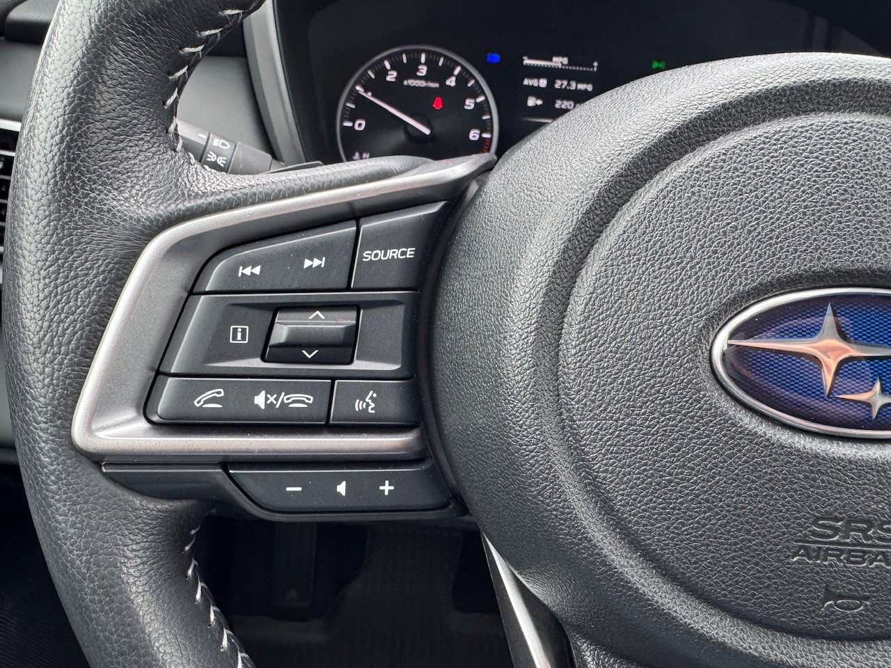 Used 2023 Subaru Outback Limited image 33