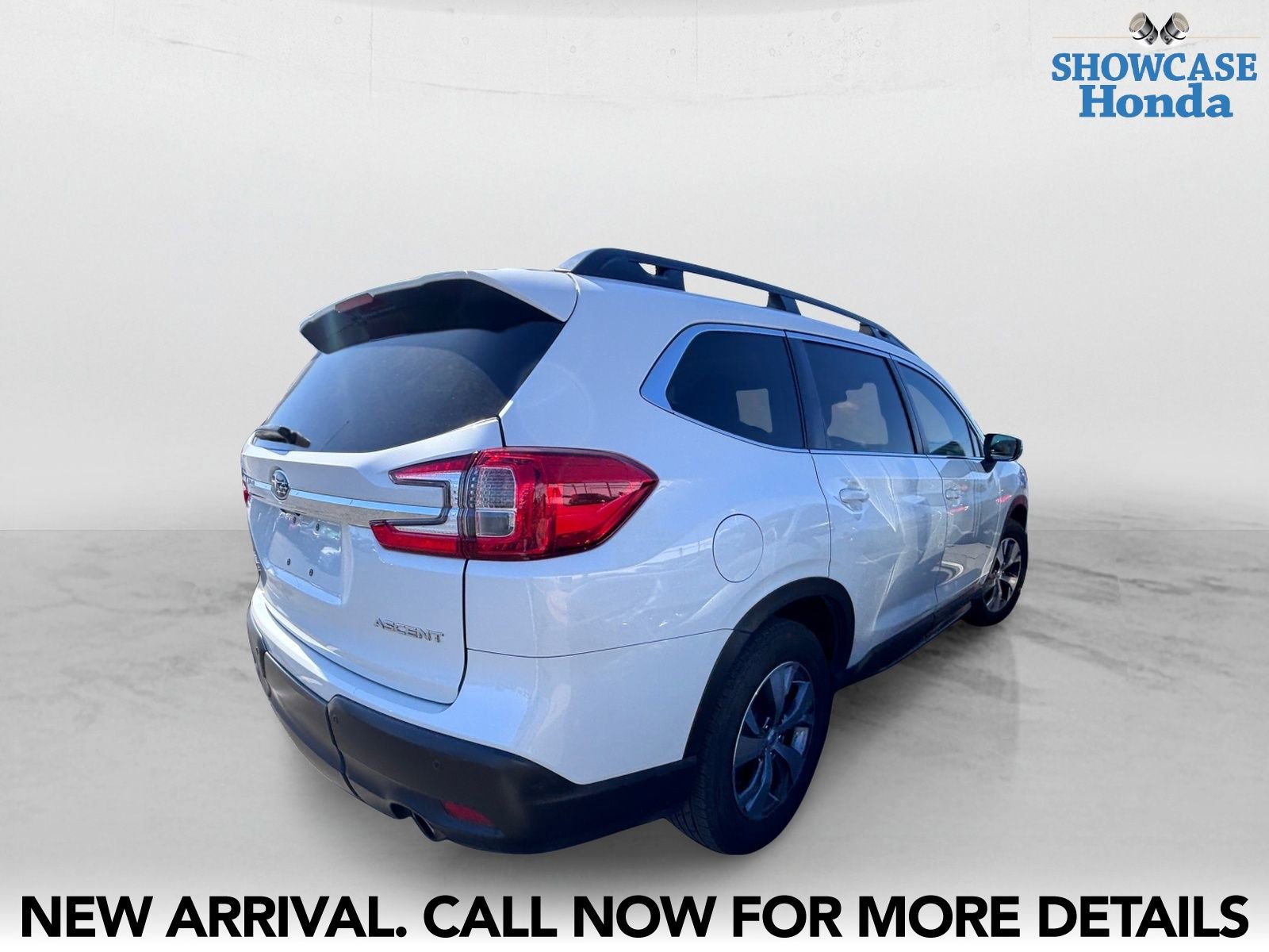 Used 2023 Subaru Ascent Premium w/ Convenience Package AWD/4WD image 6