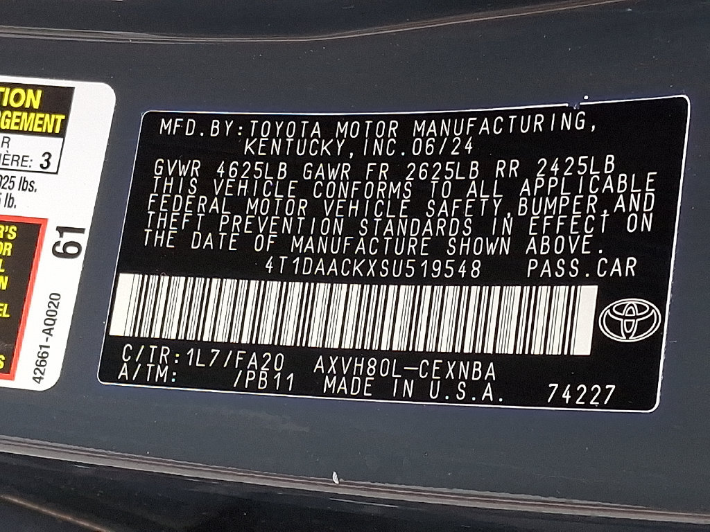 Used 2025 Toyota Camry LE FWD image 27