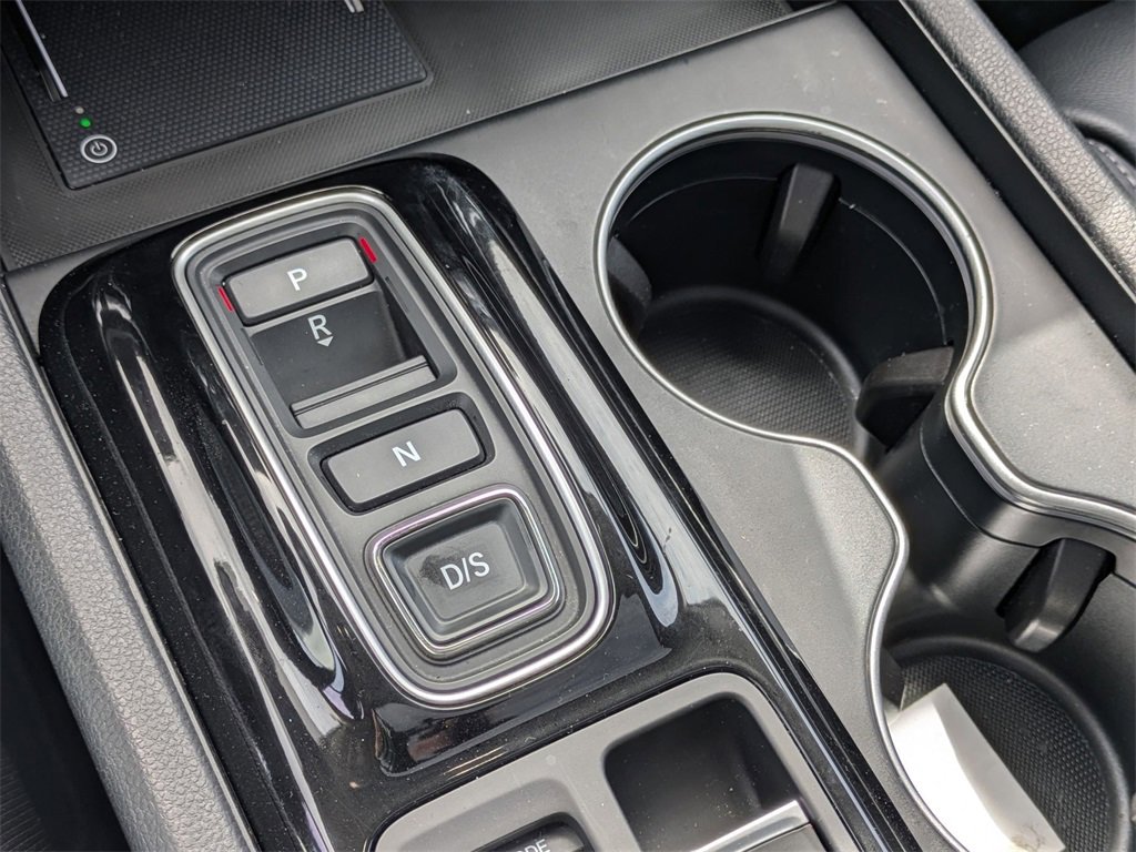 Used 2024 Honda Pilot Touring image 20