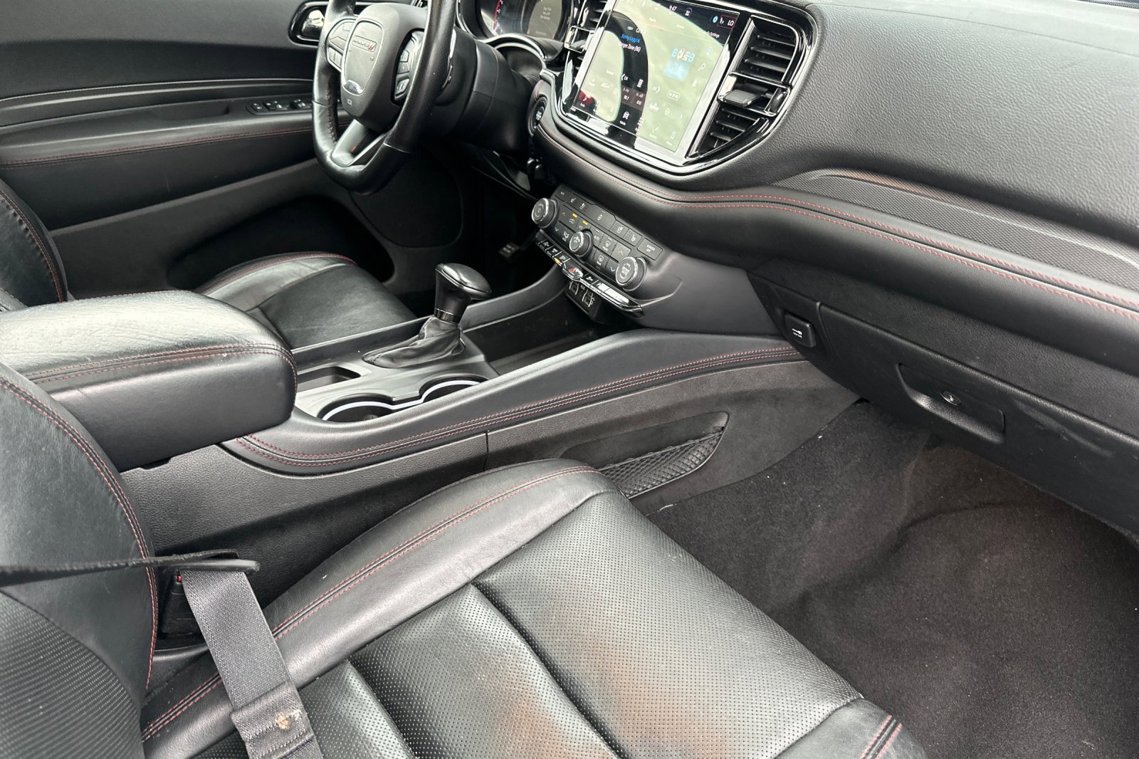 Used 2023 Dodge Durango GT image 19