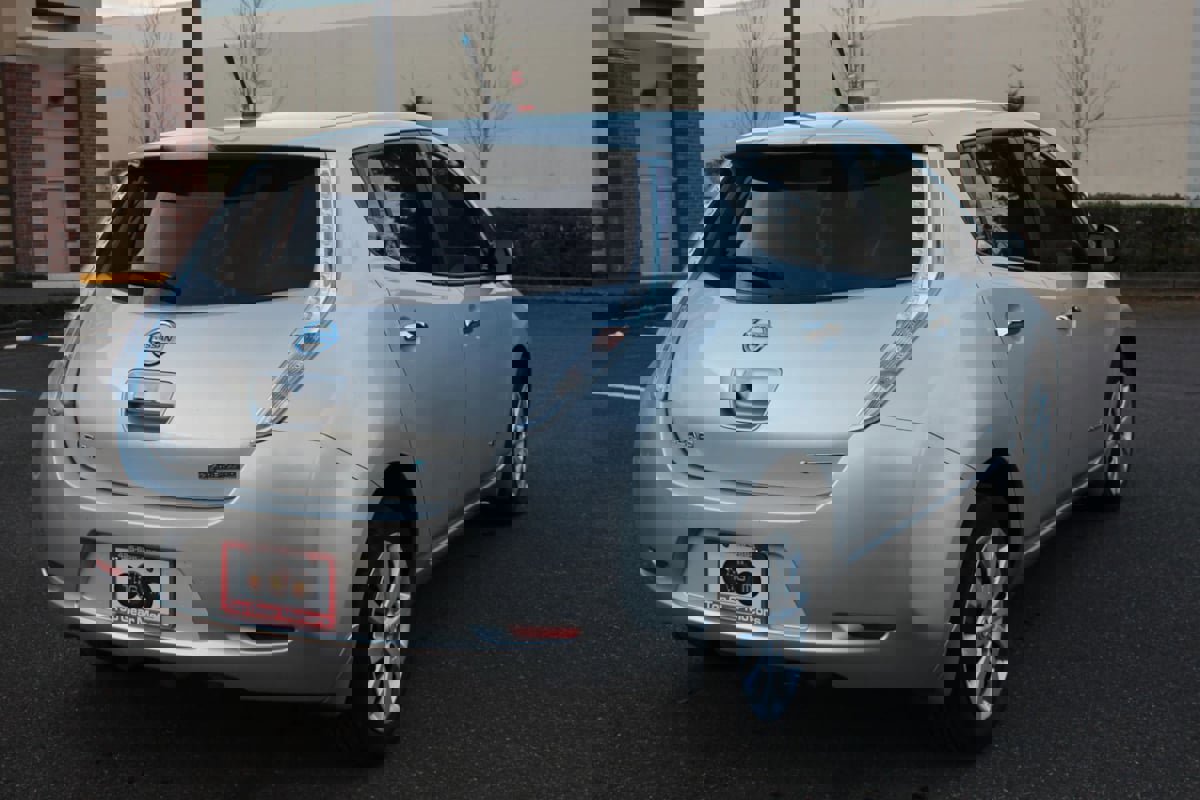 Used 2014 Nissan Leaf S w/ Charge Package image 5