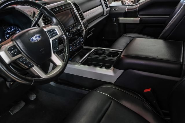 Used 2021 Ford F250 Lariat w/ Lariat Ultimate Package AWD/4WD image 26