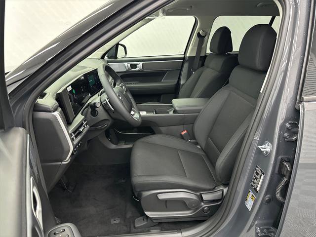 New 2026 Hyundai Santa Fe SE image 9