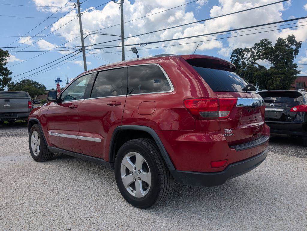 Used 2011 Jeep Grand Cherokee Laredo image 7